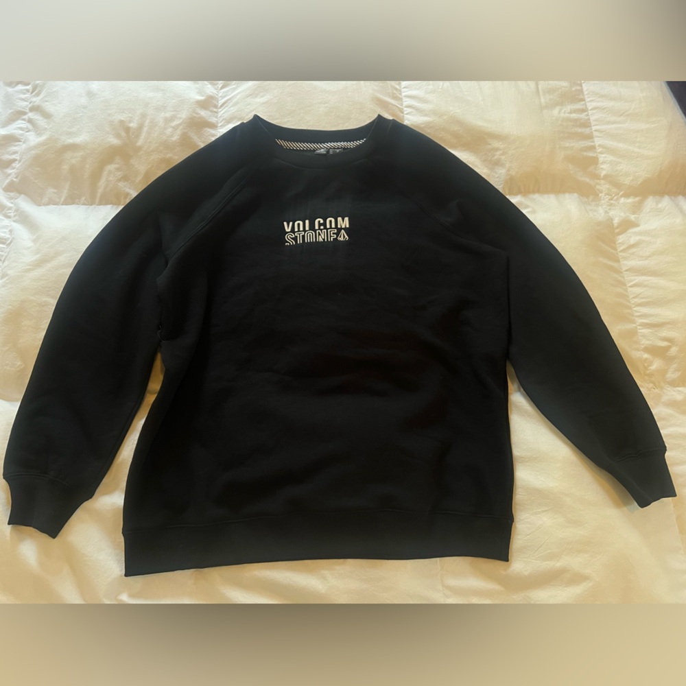 Volcom Black Crewneck Sweater Classic Knit Design